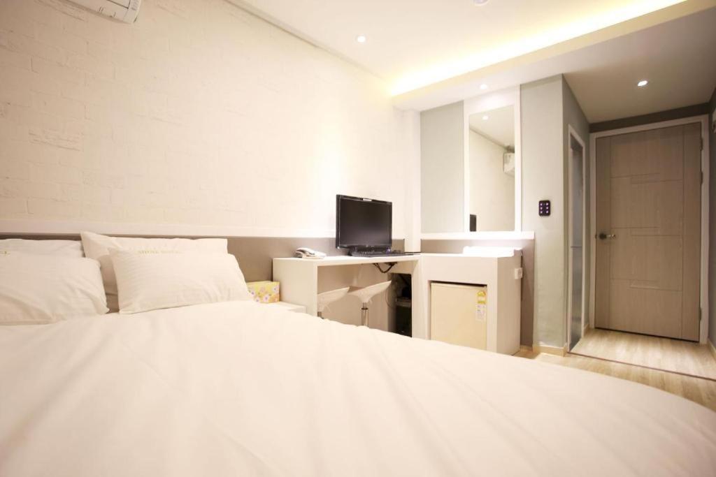 Shine Hotel Seoel Buitenkant foto