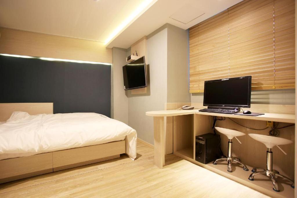 Shine Hotel Seoel Buitenkant foto